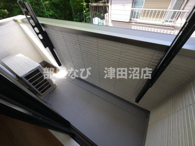 船橋市西習志野３丁目のアパートのバルコニー