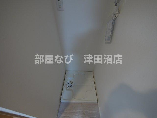 船橋市西習志野３丁目のアパートのその他|洗濯機置き場は洗面脱衣所にあります