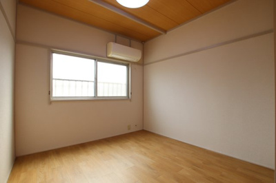 【洋室】 | 山内ハイツ