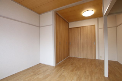 【洋室】 | 山内ハイツ