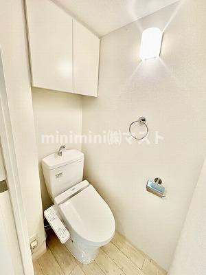 セレニテ本町refletのトイレ