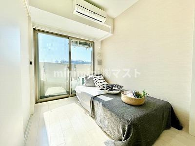 セレニテ本町refletの内装