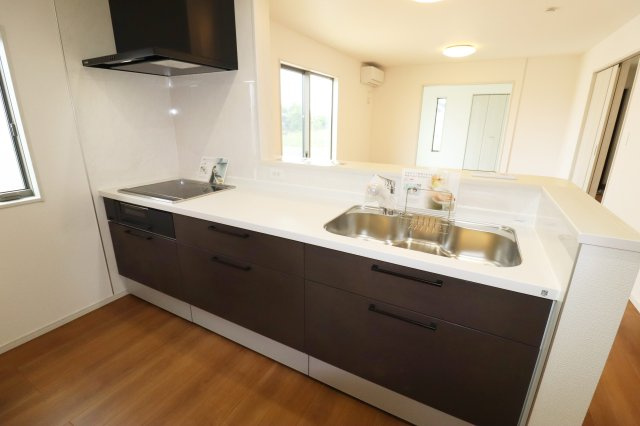 矢吹町八幡町　　　1号棟　　善郷小学校、矢吹中学区のキッチン