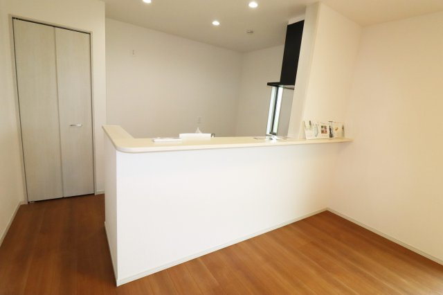 矢吹町八幡町　　　1号棟　　善郷小学校、矢吹中学区のキッチン