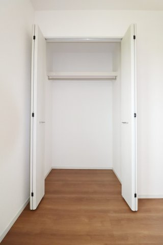 矢吹町八幡町　　　1号棟　　善郷小学校、矢吹中学区の収納