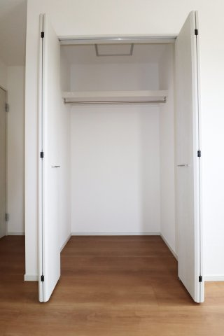 矢吹町八幡町　　　1号棟　　善郷小学校、矢吹中学区の収納