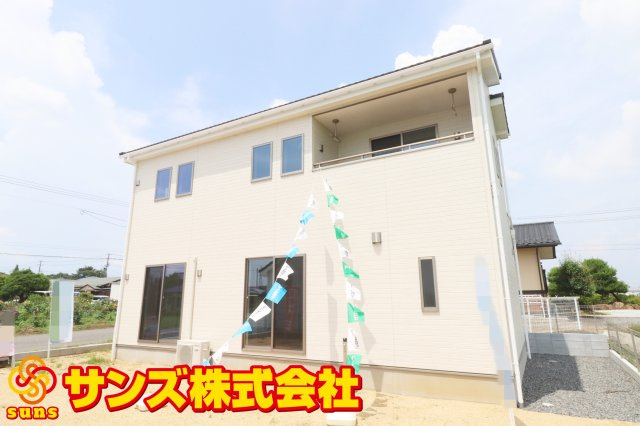 矢吹町八幡町　　　1号棟　　善郷小学校、矢吹中学区の外観|南東側から見た外観