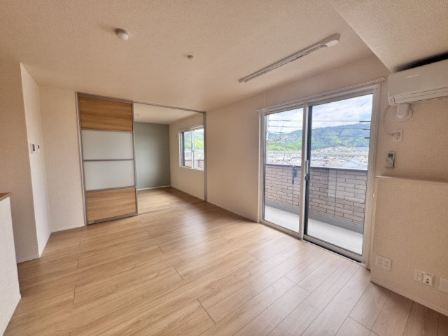 サンライズの居間・リビング|参考写真