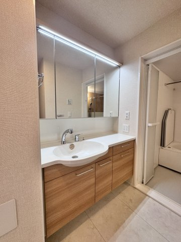 サンライズの独立洗面台|参考写真