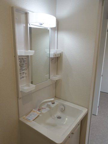 イーリッチテラス関屋本村の洗面所