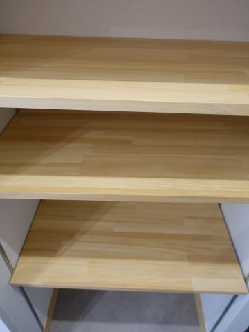 イーリッチテラス関屋本村の玄関