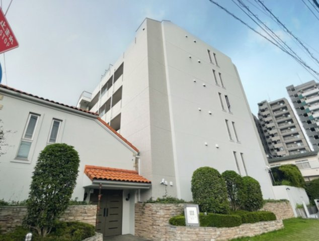 メゾンヴェール幡ヶ谷の外観