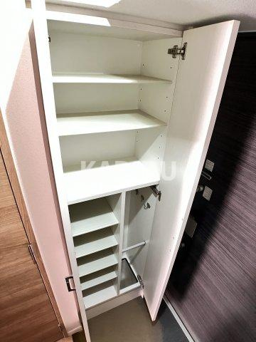 ファステート大阪城東グリッジの収納