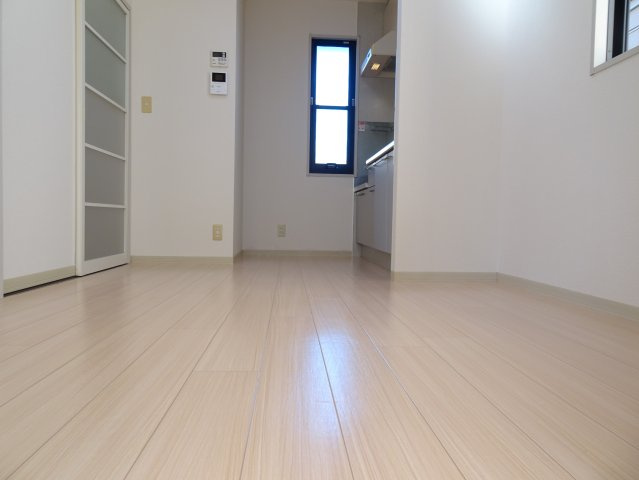 グリーンパークはやのB棟の居間・リビング|イメージ写真