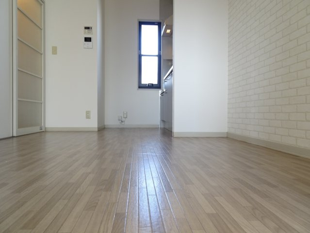 グリーンパークはやのB棟の居間・リビング|イメージ写真