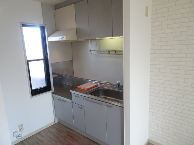 グリーンパークはやのB棟のキッチン|イメージ写真