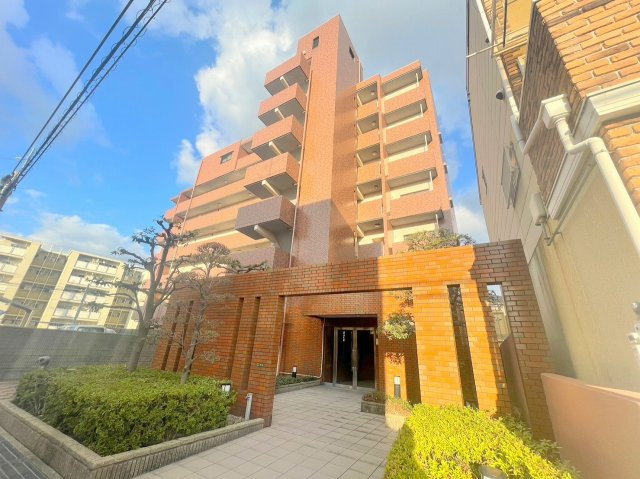 エスメラード・ヒコの外観