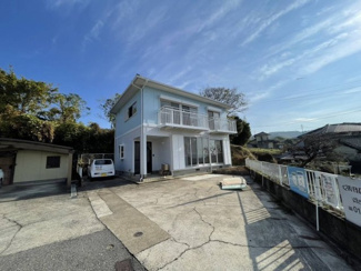 【外観】 | 松原１丁目　4SLDK　中古住宅 | 外壁塗装済み！かわいい水色になりました(*^^)v
