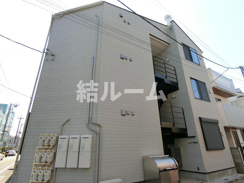練馬区氷川台３丁目のアパートのエントランス