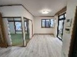 【居間・リビング】 | 加須市川口１丁目　中古住宅