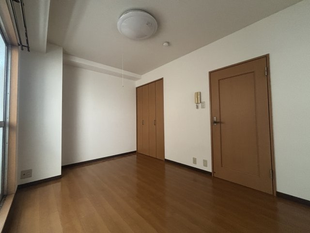 Ｍ．ｏｎｅビルの寝室