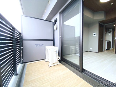 【バルコニー】 | メイクスWアート今池Ⅲ | 外からの目が気にならないバルコニーで洗濯物が干せます