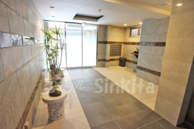 【エントランス】 | プロスペラーレ新大阪