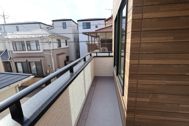 《仲介手数料無料》浦和区上木崎８丁目5-13(全1戸)新築一戸建て