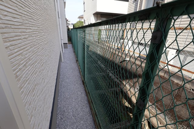 《仲介手数料無料》浦和区上木崎８丁目5-13(全1戸)新築一戸建ての外観|撮影日 2025年11月27日 12:20 晴れ