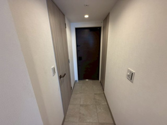 【玄関】 | ジオタワー堺筋本町 | 【玄関】靴好きには嬉しいたくさん収納できるSIC付きです！