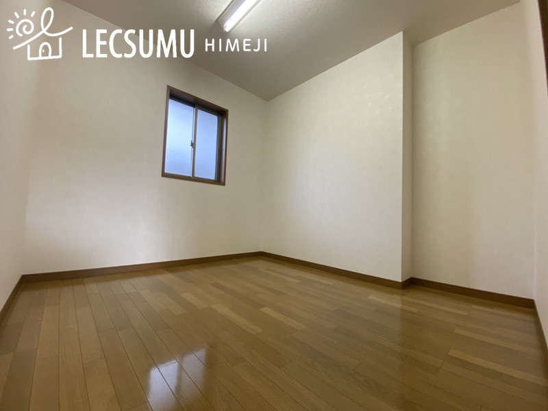 姫路市飾磨区加茂/中古戸建の洋室