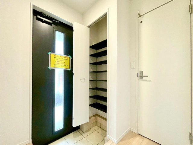 ゆったりとした玄関です