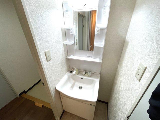 ハイデンス石川の独立洗面台|独立洗面台