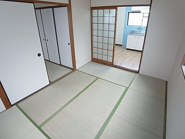 御影サンシャインの居間・リビング