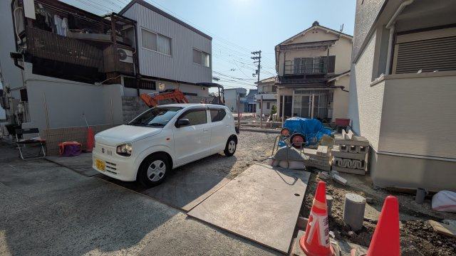 【駐車場】