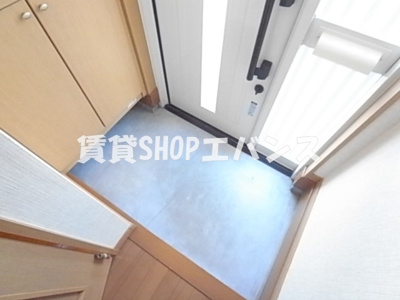 【玄関】 | 興松貸家