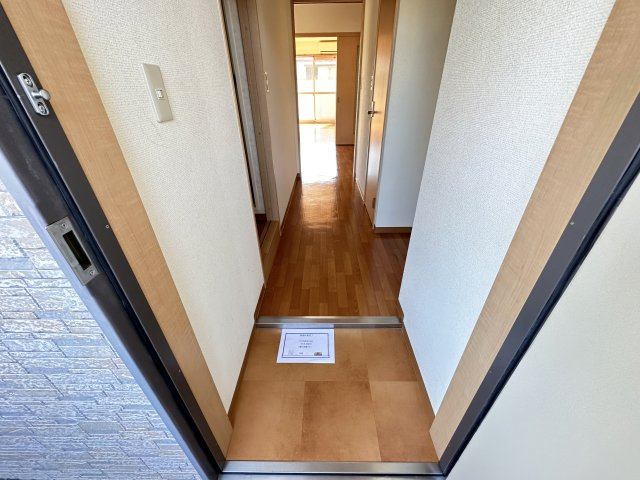 イターナルの玄関