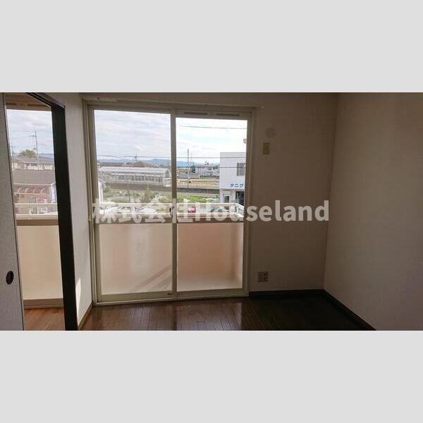 ヤマイチＰＬＡＺＡサニータウン園部の洋室