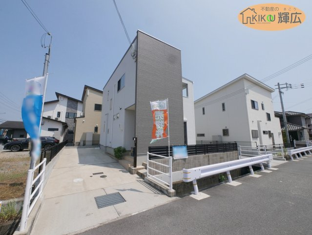 【駐車場】 | 姫路市白浜町宇佐崎北3丁目　中古戸建 | 駐車2台可能です