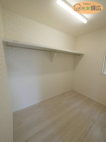 【その他】 | 姫路市白浜町宇佐崎北3丁目　中古戸建 | ファミリークローク付きで季節物収納できます