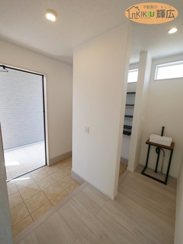 【玄関】 | 姫路市白浜町宇佐崎北3丁目　中古戸建