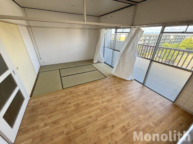 鶴山台2号棟の内装