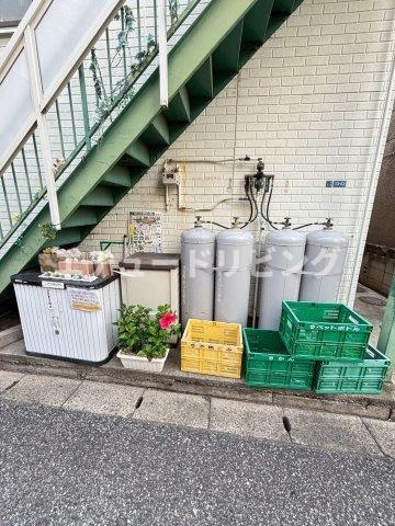 コスモ志木のエントランス