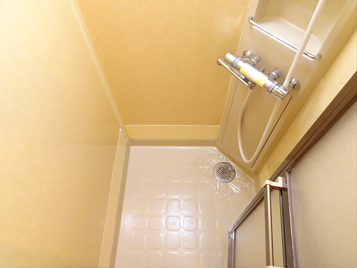 吉田アパートのシャワールーム