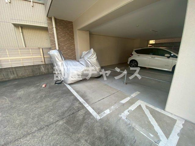 サニー金山の駐車場