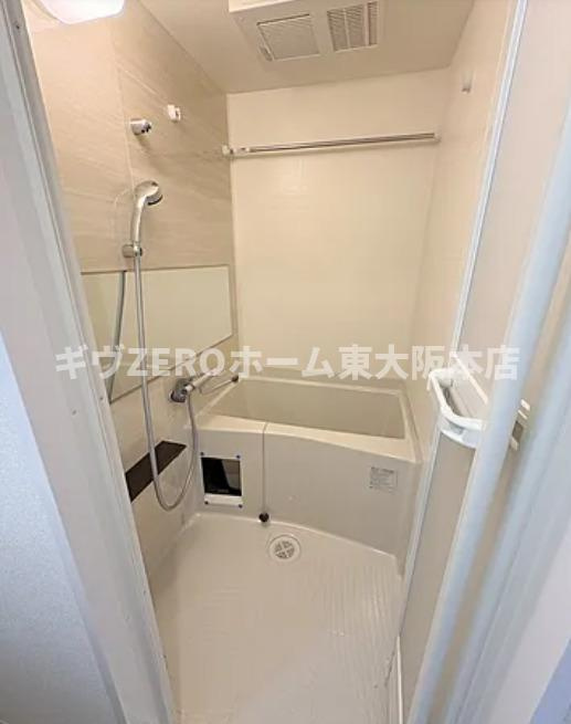 プレサンス東小橋エレディータの浴室