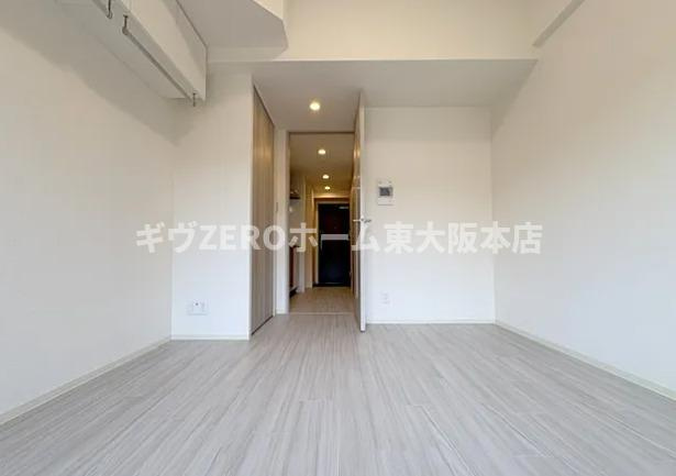 プレサンス東小橋エレディータの居間・リビング