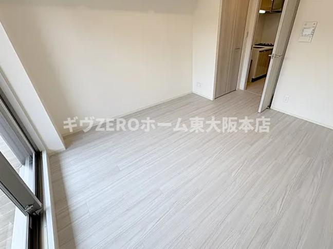 プレサンス東小橋エレディータの居間・リビング