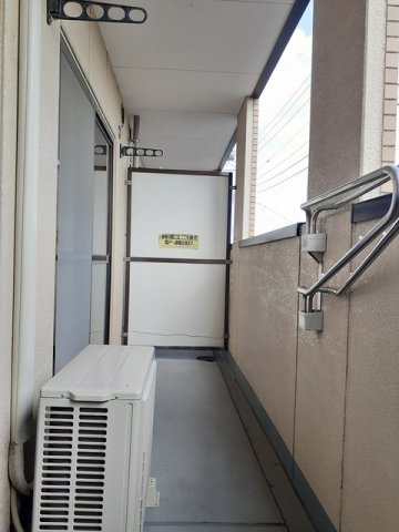 フォンテーヌ・パレスＢのバルコニー|広々としたバルコニーです