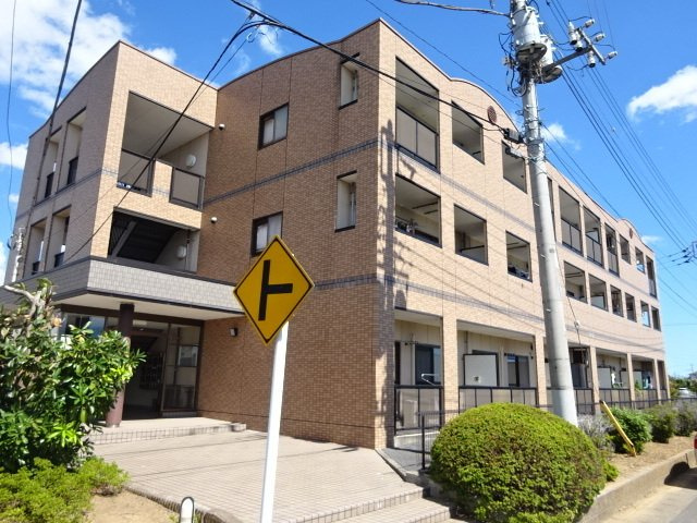 フォンテーヌ・パレスＢの外観|外観もきれいです